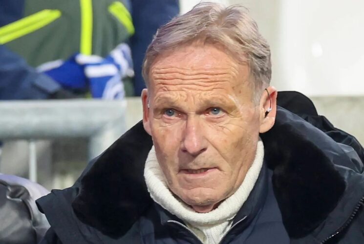 Dortmund CEO concedes poor Bundesliga form, emphasizes top-four finish as primary objective