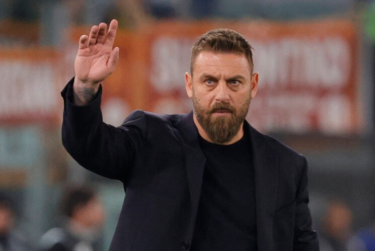 UEL: Roma will fight back against Leverkusen  in the second leg, says De Rossi 