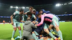 Atletico Madrid wins it late against PSG at Parc Des Prince