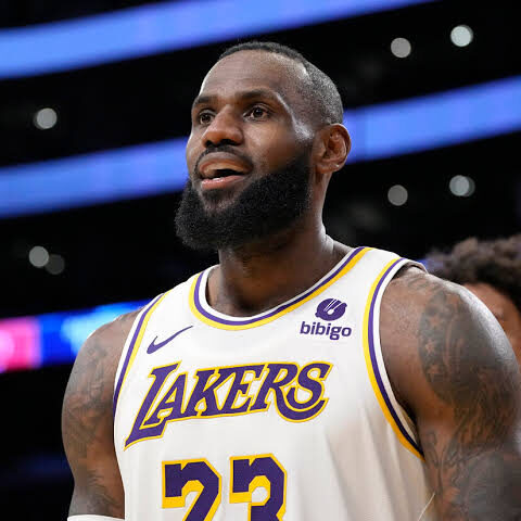 King James Reigns Supreme: LeBron Breaks Jordan’s Record.