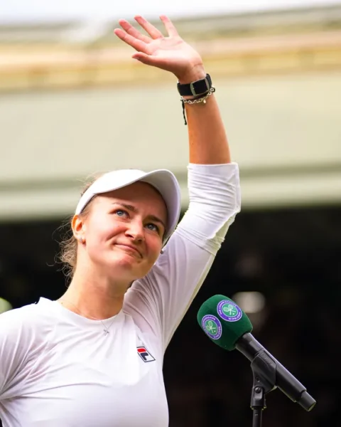 Krejcikova withdraws from Indian Wells and Miami due to injury
