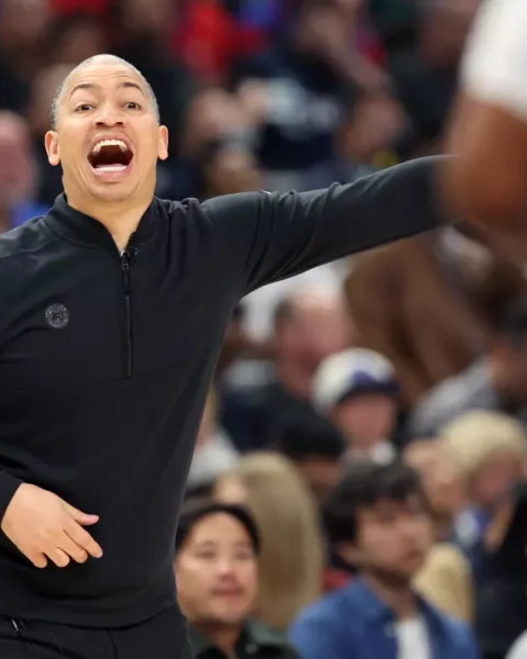 Tyrone Lue takes Blame For Clippers Loss to Lakers