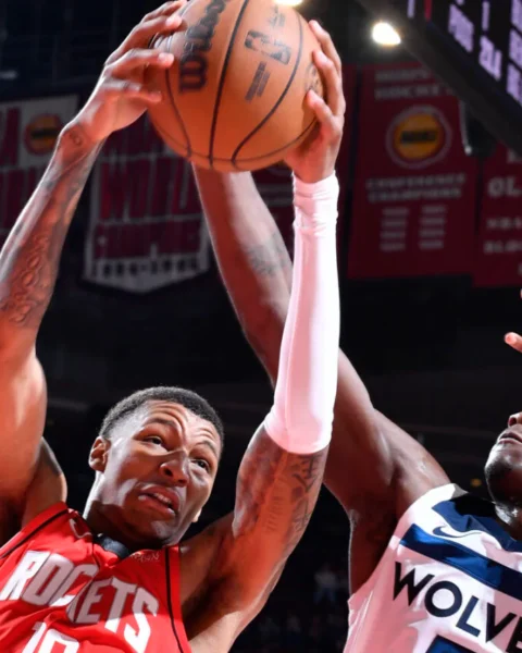 Jabari Smith Returns with a Bang: Scores 15 Points in Rockets’ Win