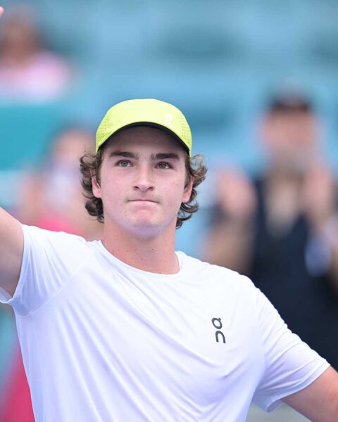 Fonseca shocks Humbert to reach the third round at Miami Open