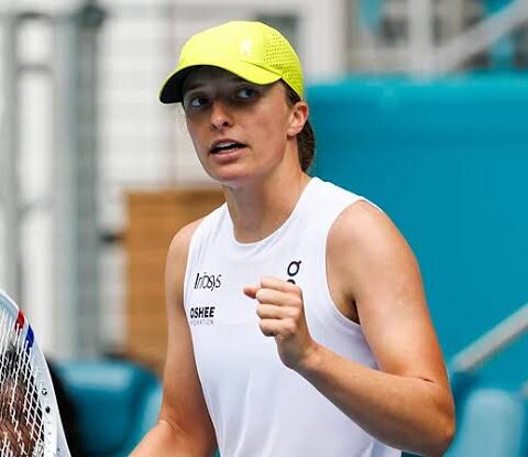 Miami Open: Swiatek moves past Svitolina to reach quarter finals