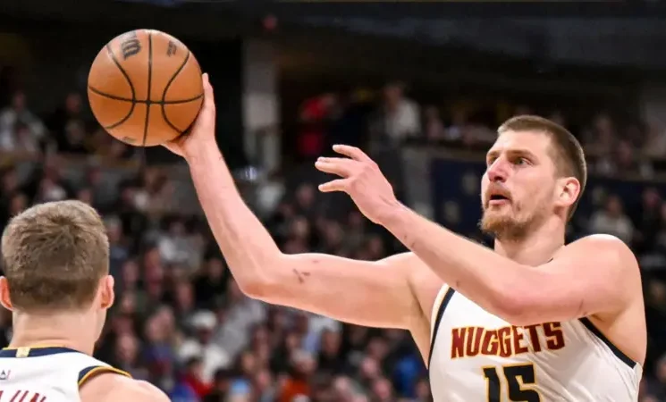 Jokic Makes History: Nuggets Star Drops 61 Points in Thrilling Double-Overtime Loss