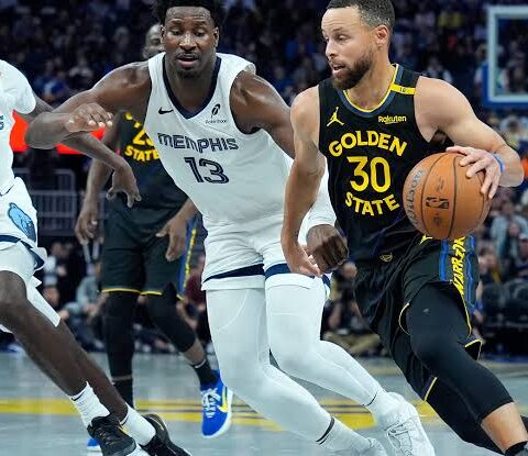 Curry’s Blazing 52: Warriors Outgun Grizzlies 134-125 in Thrilling Shootout