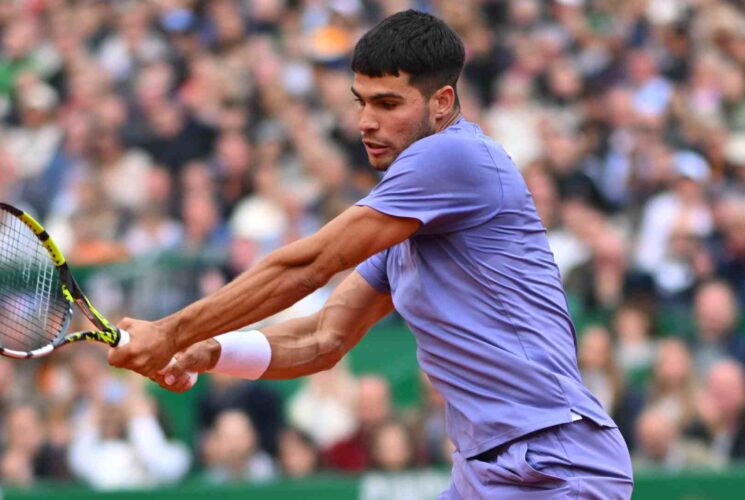 Alcaraz records first win at the Rolex Monte-Carlo Masters