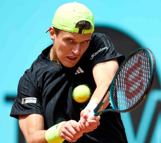 Mensik extends winning streak, make history to reach quarter finals in Madrid