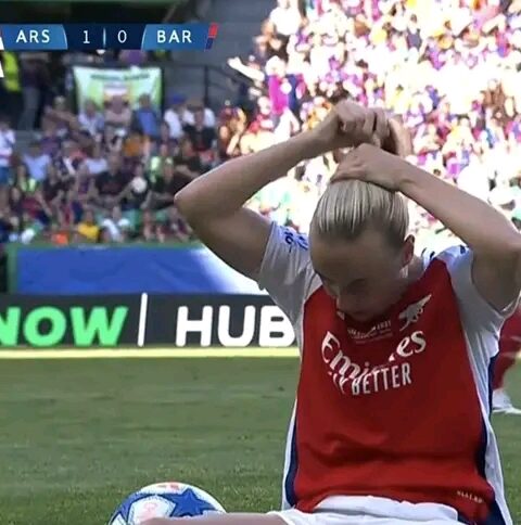 Arsenal 1-0 Barcelona: Gunners beat holders to win Women’s Champions League