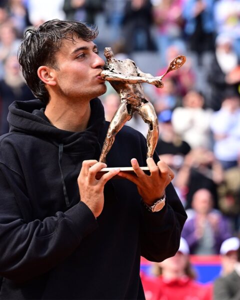 Cobolli Stuns Rublev for Hamburg title