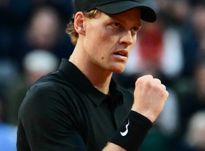 Sinner returns to action with victory in Rome after 104 days