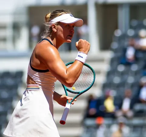 Stearns ends Osaka’s run to reach quarter finals in Rome