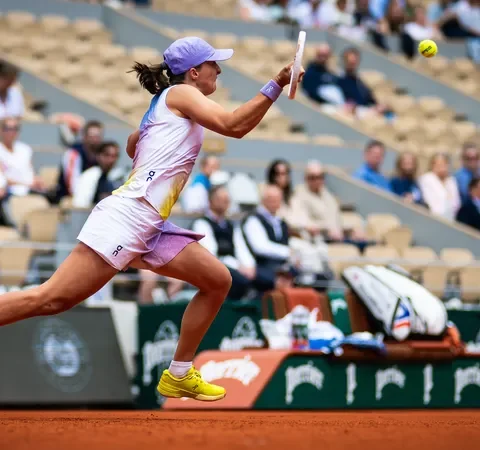 Swiatek set second round clash with Raducanu in Paris