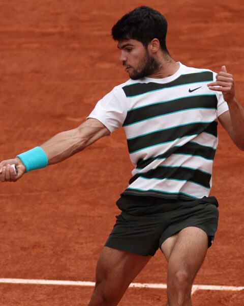 Alcaraz begins title defence with victory in Paris