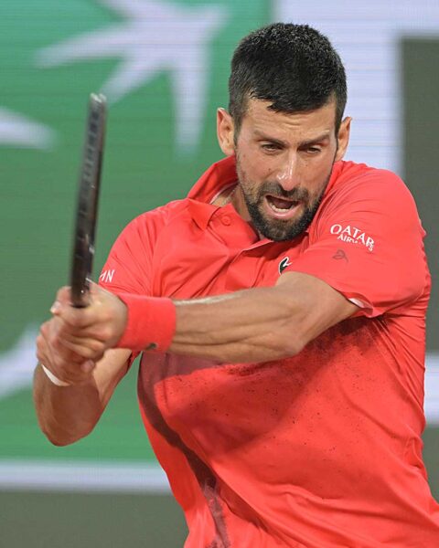 Djokovic records a milestone victory to reach the last 16 at Roland Garros