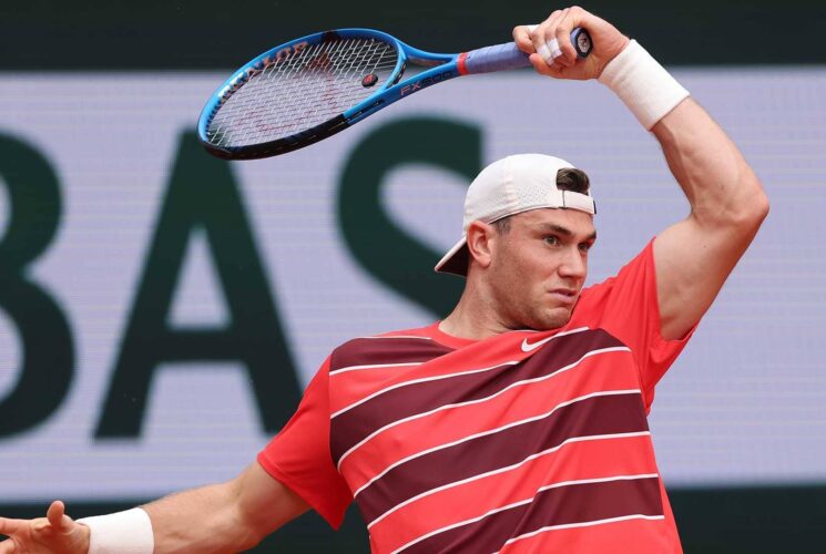 Draper breezes past Fonseca to reach Paris fourth round for the first time