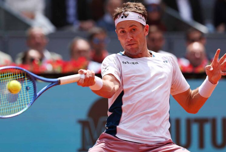 Ruud fights past Medvedev to become Madrid Open semifinalist