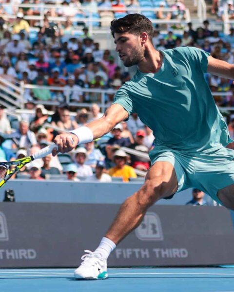 Carlos Alcaraz Defeats Andrey Rublev to Reach Cincinnati Open Semi-Finals