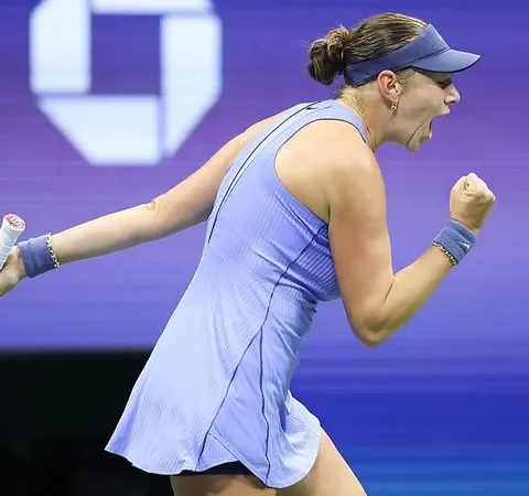Anisimova Stuns Osaka to Reach Final, Sets Up Sabalenka Rematch